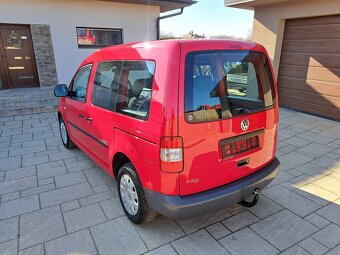 Volkswagen Caddy Life 1.4 benzín - 5