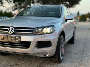 Volkswagen Touareg 3.0 V6 TDI 176kw - 196.000km - - 5