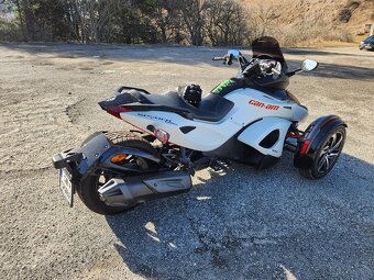 Predam vymenim trojkolku Can Am Spyder RSS 1000 - 5