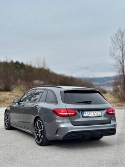 Mercedes Benz C43 AMG - 5