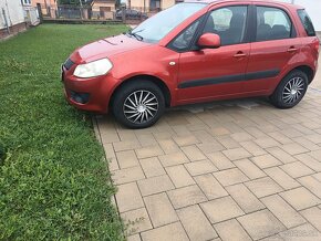 Suzuki SX4 - 5