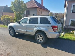 Jeep Grand Cherokee - 5