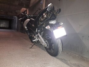 predám moto Suzuki BKing GSX1300BK - 5