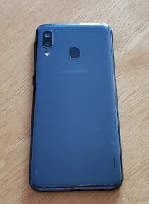 Samsung Galaxy A20e - 5