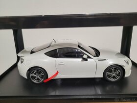 Model 1:18 Subaru BRZ Autoart - 5