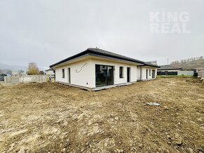 Bungalov Fintice, pri Prešove s pekným pozemkom - 5