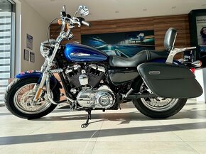 Harley-Davidson Sportster 1200 Custom - 5