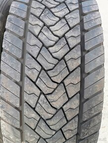 295/55 R22,5 / Goodyear K MAX D gen2 / SADA - 5