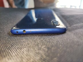 Super zachovalý mobil Xiaomi redmi 7 POPIS DOLE - 5