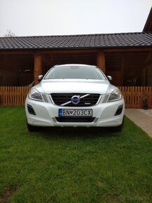 Volvo XC60 D5 2.4 AWD 158kw manuál r design - 5