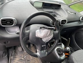 na náhradné diely Citroen C3 Picasso 1.6 HDI 16V - 5