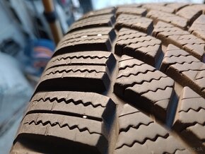 Predam 2ks pneu 215/70/r16   zimne  100T   Bridgestone - 5