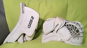 CCM AXIS 2 PRO set lapačka vyrážačka - 5