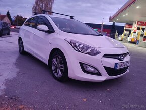 Hyundai i30 1.6 - 5