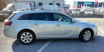 Opel Insignia Sport Tourer. - 5