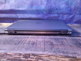 Dell Latitude E6540 - 5