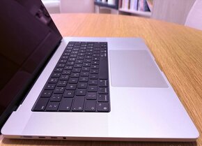 MacBook Pro 16” M1 Pro 2021 - 5