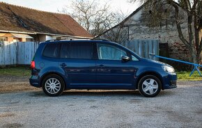 Volkswagen Touran 1.6 TDI Comfortline DSG - 5