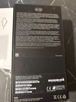 iPhone 11 Pro Max  64GB - 5