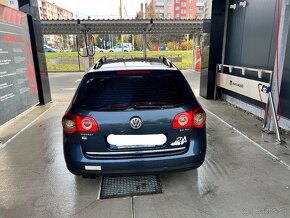 Volkswagen pasat B6 - 5