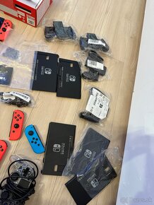 Nintendo switch + veľa joyconov a príslušenstva - 5