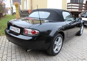 • MAZDA MX-5 1.8i, 93 kW, čierna metalíza, r.v. 2006 • - 5