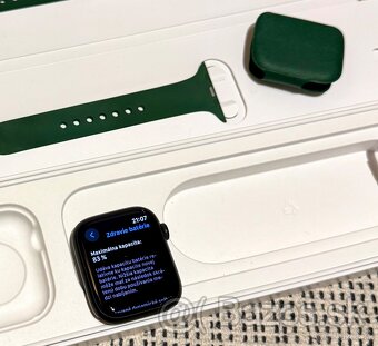 Apple Watch 7 45mm green  + kryt a komplet príslušenstvo - 5