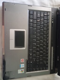 2 asus notebooky F5VL a A6R - 5