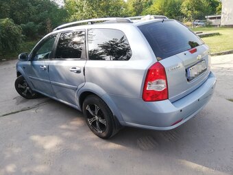 Chevrolet Lacetti - 5