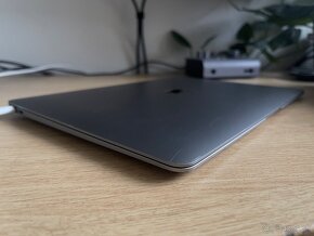 Macbook Air 13 Retina 2018 - 5