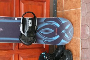 snowboard 157 cm , viazanie salomon , topanky 42 - 5