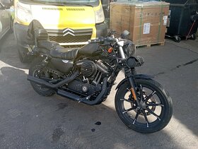 Harley-Davidson IRON 883 - 5