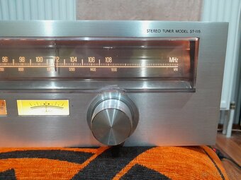 Vintage Toshiba Tuner  ST-115 - 5