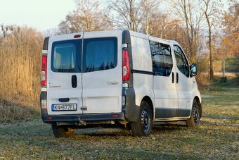 Renault Trafic 2.0 - 5