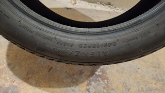 Pneu 245/45 R20 - 5