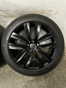 Letná sada VW Almere 5x112 R18 , 245/45/18 - VW Arteon - 5