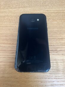 Predám SAMSUNG GALAXY A5 2017, DOBRY stav, VOLNY - 5