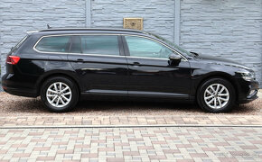 Volkswagen Passat Variant 2.0 TDI Business DSG r.2022 - 5