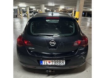 Opel Astra J Hatchback 74kw Manuál Potrebná Oprava Katalyzát - 5