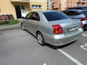 Toyota avensis - 5