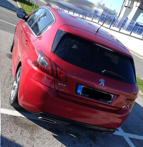 Predam Peugeot 308 GT 1.2 Puretech 130k EAT8 - 5