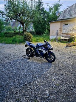 Yamaha R1 RN12 - 5