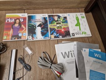 Nintendo Wii herná konzola čierna - 5