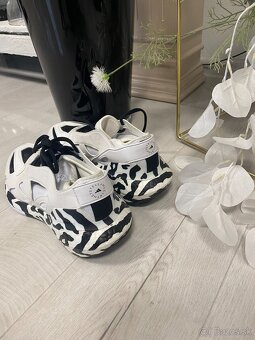 Botasky Adidas Stella MCartney - 5