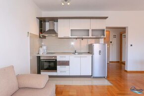 Trogir, Seget Donji – zariadené apartmány s výhľadom na more - 5