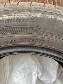 Yokohama Bluearth xt ae61 235/60R18 - 5