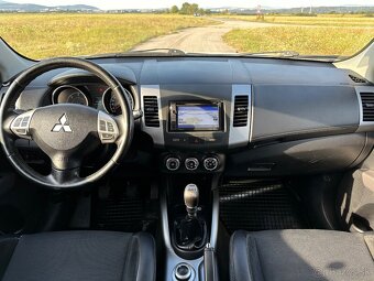 Mitsubishi Outlander 2.2 DI-D Intense - 5