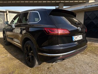 VW Touareg - 5