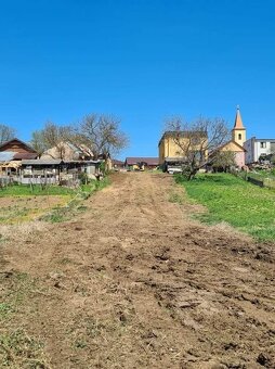 EXKLUZÍVNE ( IBA U NÁS ) NA PREDAJ STAVEBNÝ POZEMOK - 5