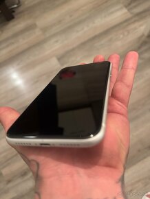 Iphone XR 64gb White - 5